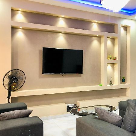 Crayford Homes Икеджа Екстериор снимка