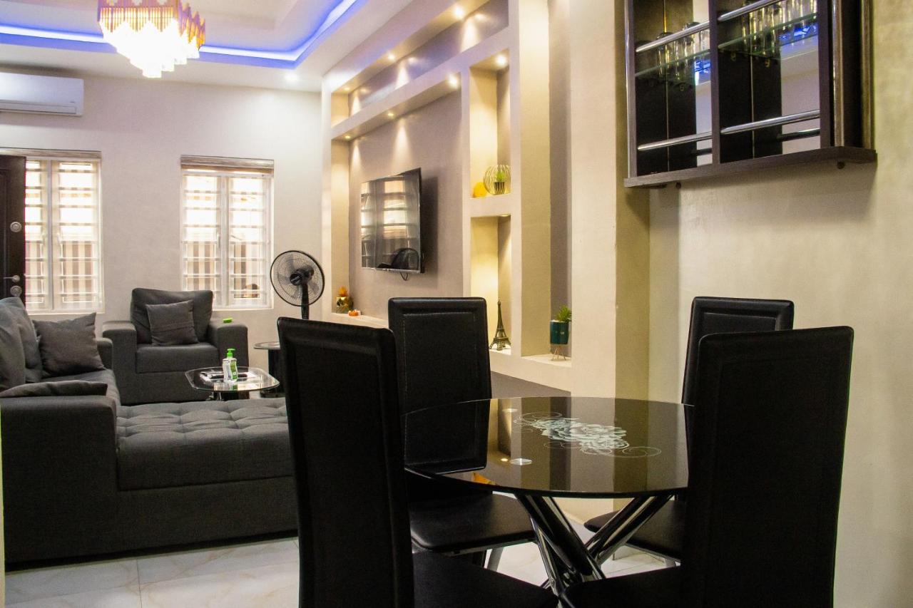 Crayford Homes Икеджа Екстериор снимка